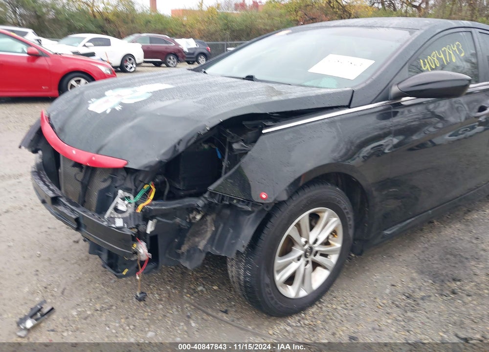 2014 HYUNDAI SONATA GLS VIN: 5NPEB4AC2EH884081