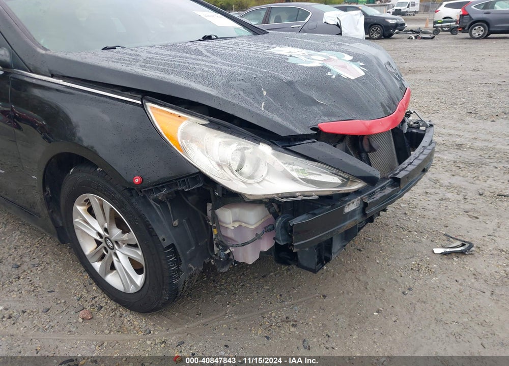 2014 HYUNDAI SONATA GLS VIN: 5NPEB4AC2EH884081