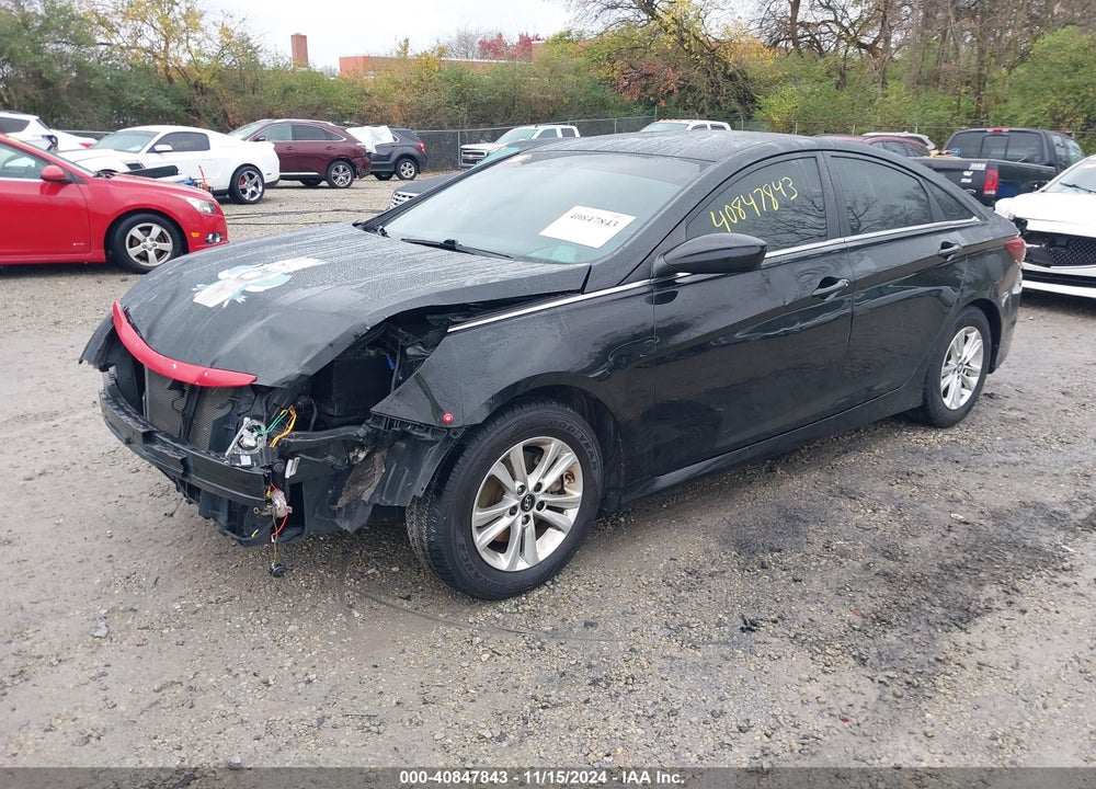 2014 HYUNDAI SONATA GLS VIN: 5NPEB4AC2EH884081