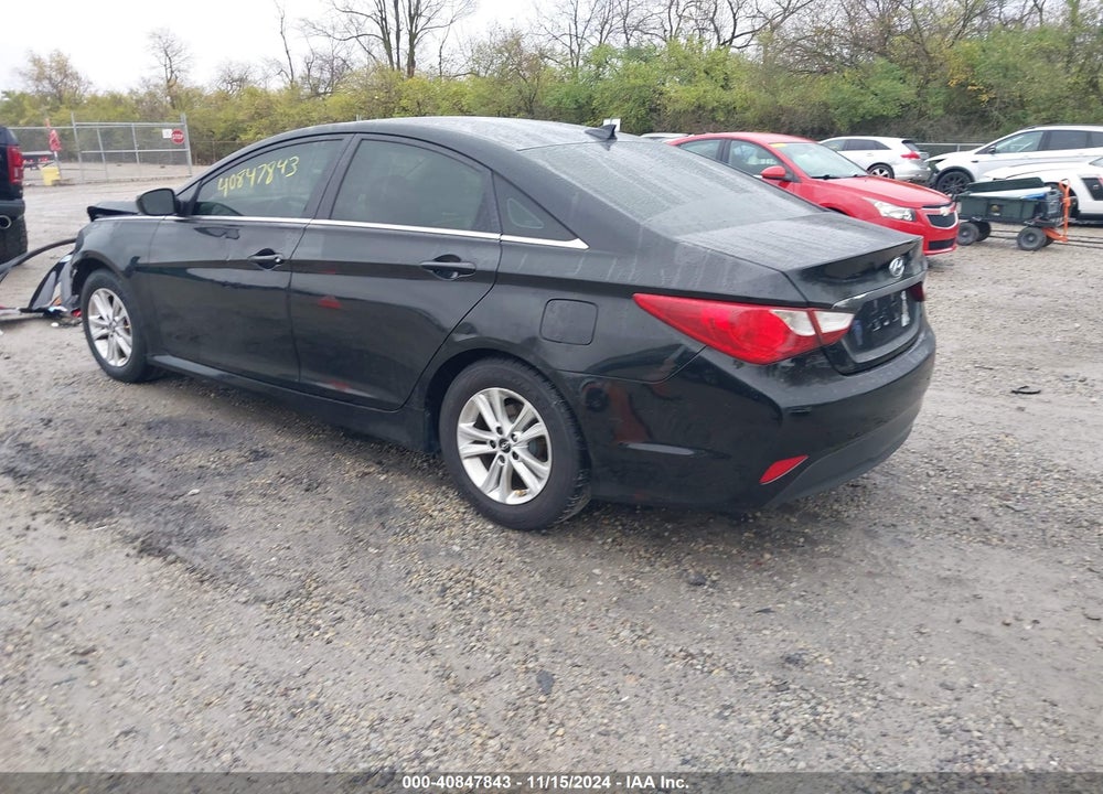 2014 HYUNDAI SONATA GLS VIN: 5NPEB4AC2EH884081