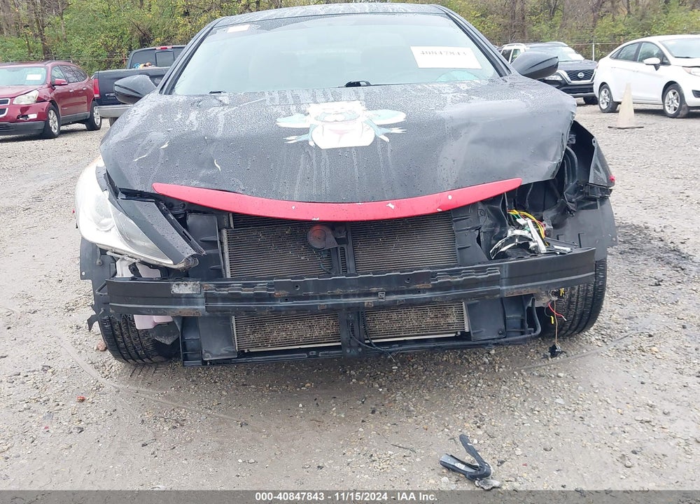 2014 HYUNDAI SONATA GLS VIN: 5NPEB4AC2EH884081
