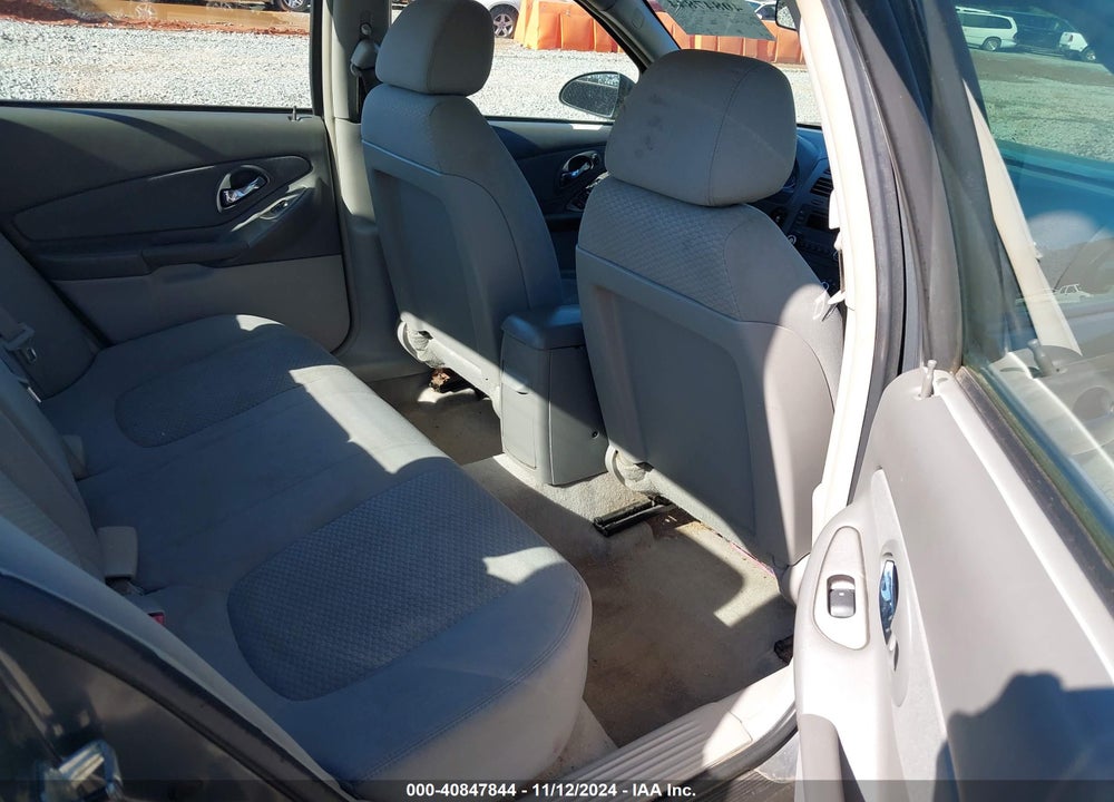 2008 CHEVROLET MALIBU CLASSIC LS VIN: 1G1ZS58F68F106560