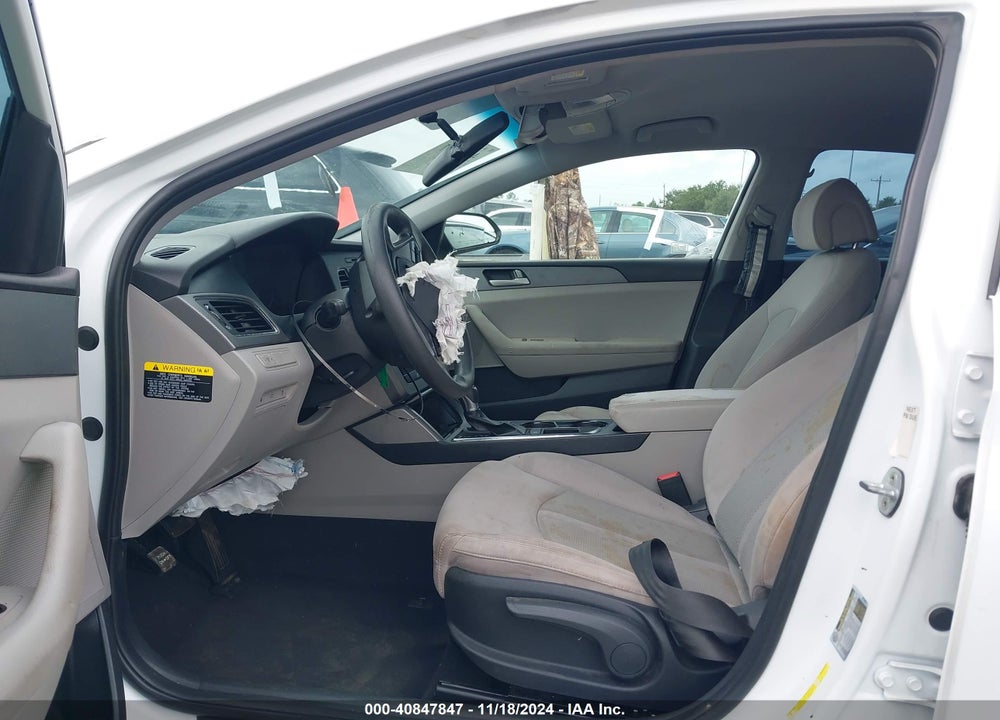 2017 HYUNDAI SONATA VIN: 5NPE24AFXHH514673