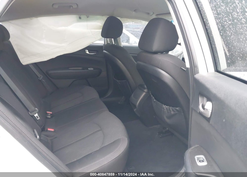 2017 KIA OPTIMA VIN: 5XXGT4L30HG148596