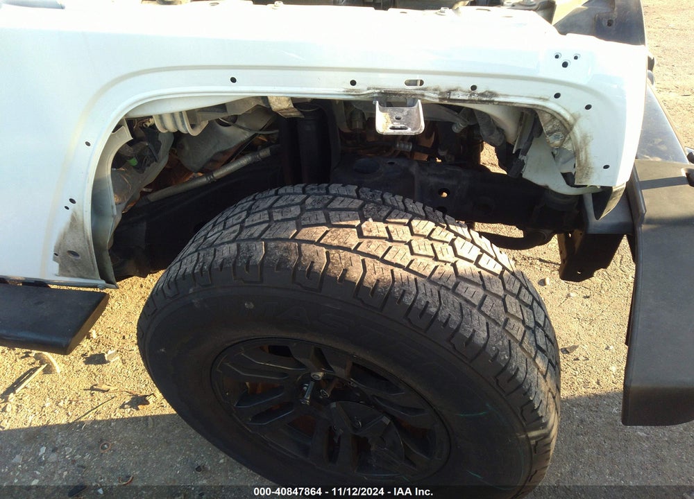 2016 JEEP WRANGLER UNLIMITED SPORT VIN: 1C4BJWDG5GL125049
