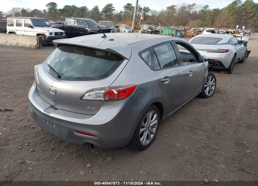 2011 MAZDA 3 S SPORT VIN: JM1BL1K61B1401965
