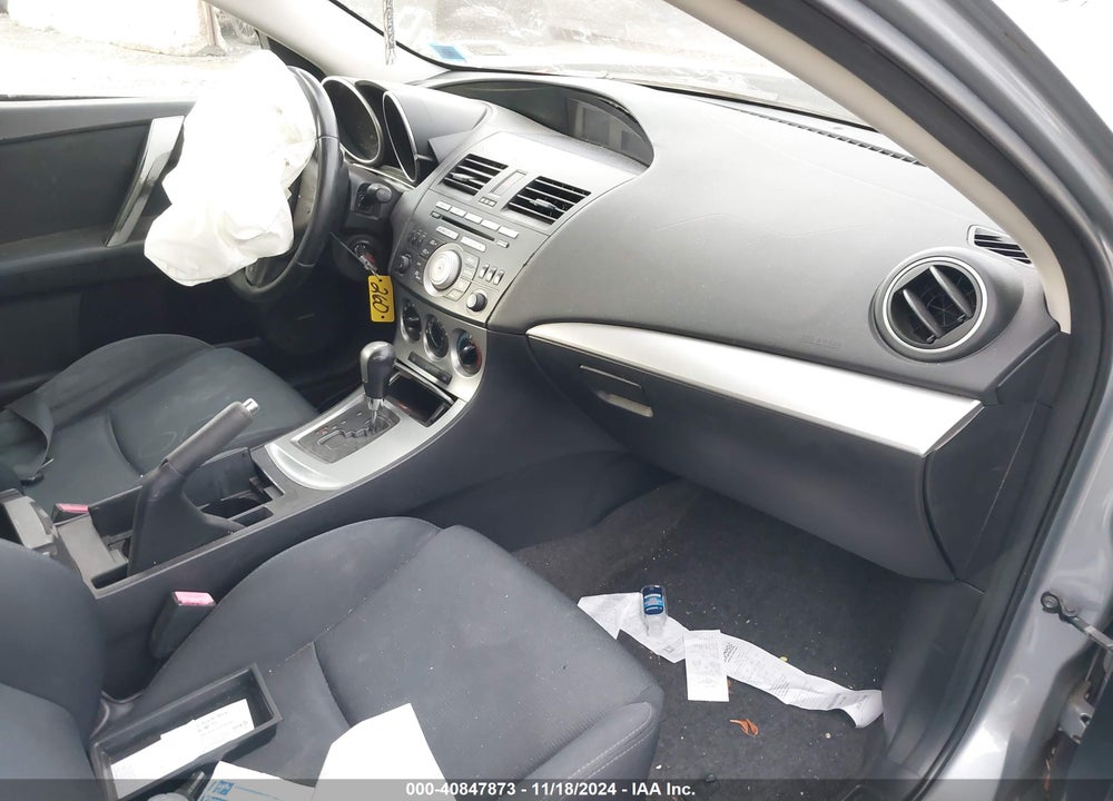 2011 MAZDA 3 S SPORT VIN: JM1BL1K61B1401965