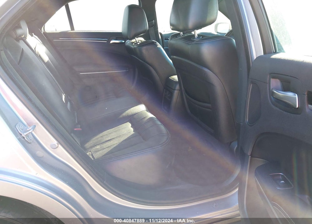 2018 CHRYSLER 300 300S VIN: 2C3CCABG6JH266533