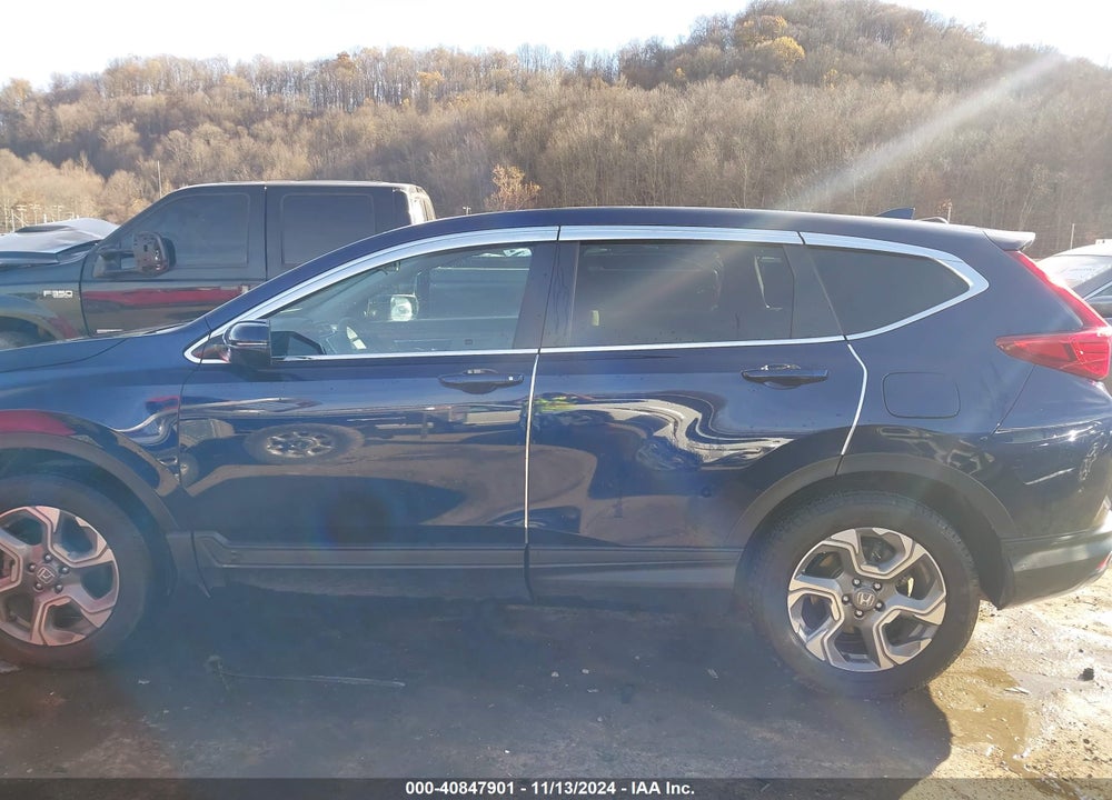 2018 HONDA CR-V EX VIN: 2HKRW2H50JH635533