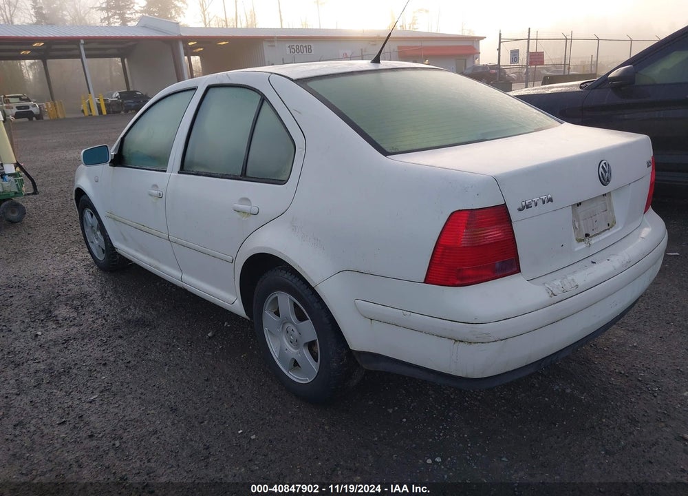 2000 VOLKSWAGEN JETTA GLS TDI VIN: 3VWSF29M6YM194953