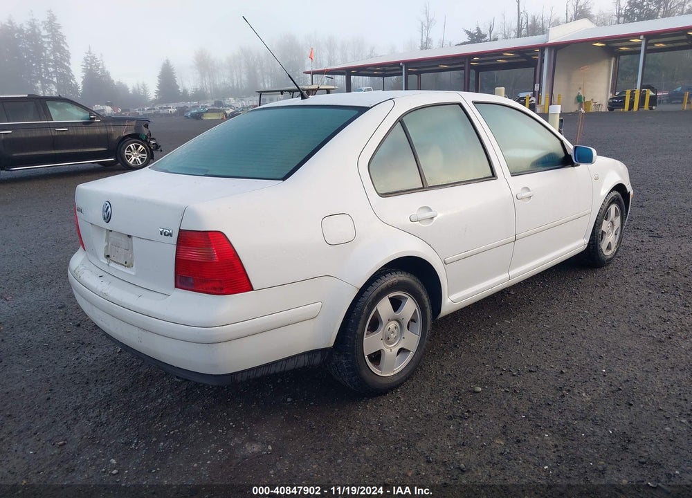 2000 VOLKSWAGEN JETTA GLS TDI VIN: 3VWSF29M6YM194953