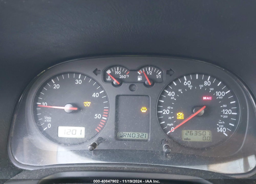 2000 VOLKSWAGEN JETTA GLS TDI VIN: 3VWSF29M6YM194953