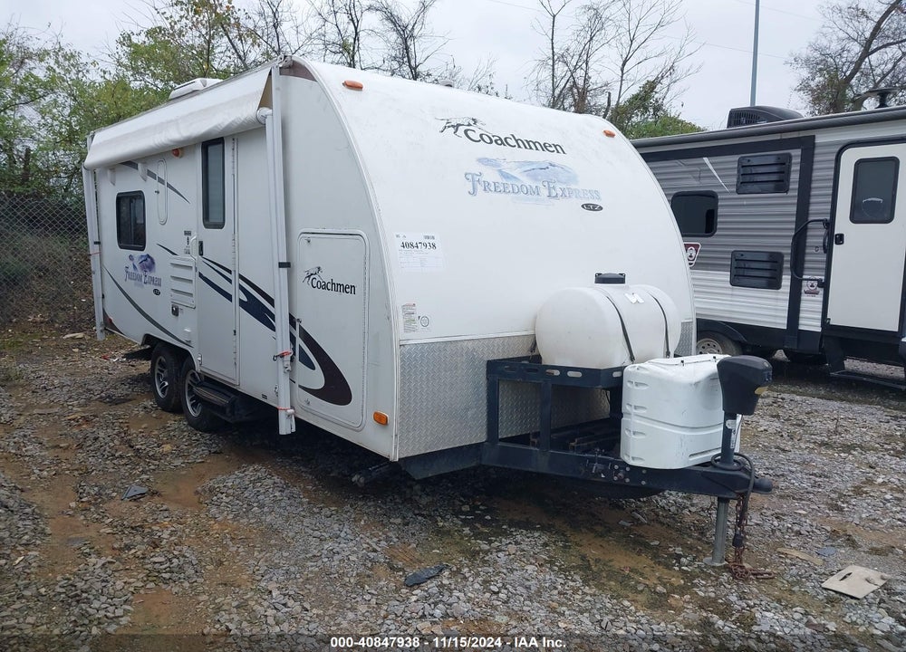 2010 FOREST RIVER FREEDOM EXPRESS VIN: 5ZT2FEHB6AA002758