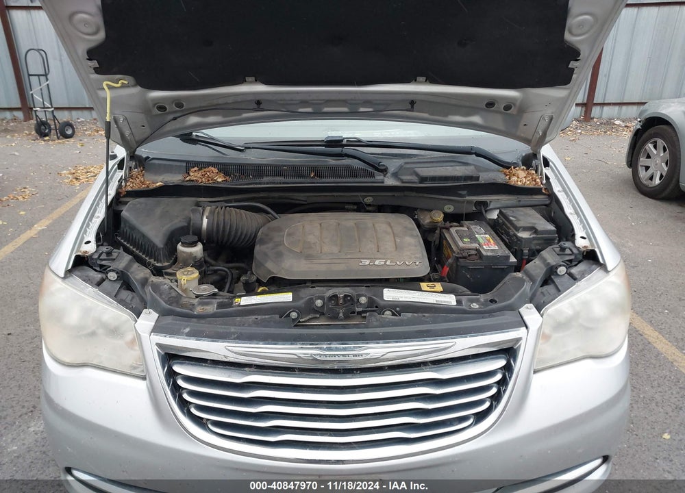 2012 CHRYSLER TOWN & COUNTRY TOURING VIN: 2C4RC1BG1CR337933