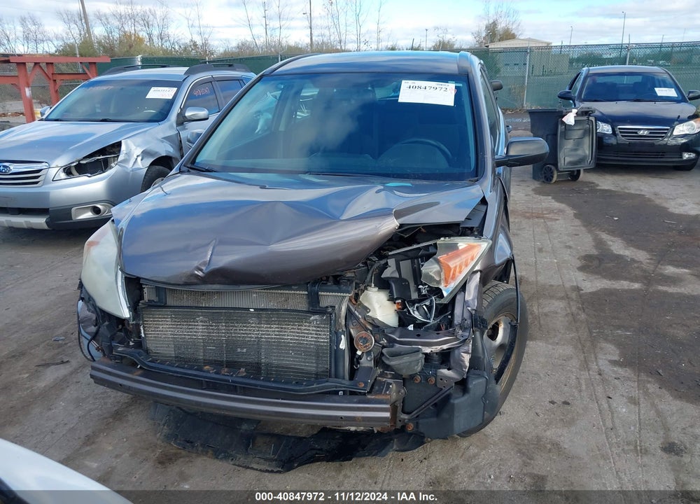 2011 HONDA CR-V LX VIN: 5J6RE3H39BL012524