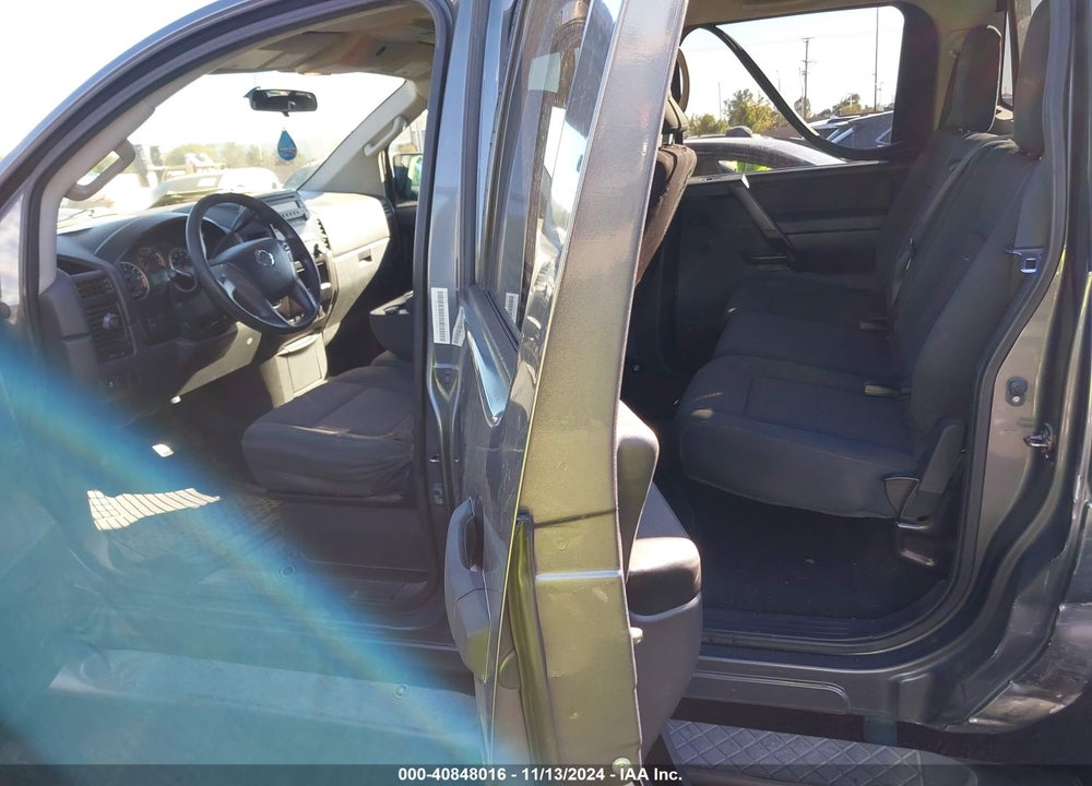 2013 NISSAN TITAN SV VIN: 1N6AA0EJ1DN307606