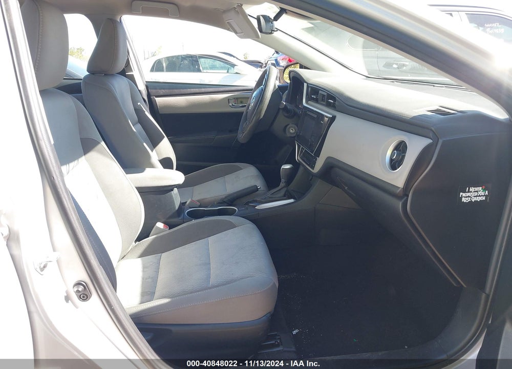 2017 TOYOTA COROLLA LE VIN: 2T1BURHE2HC807865