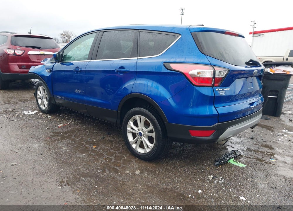 2017 FORD ESCAPE SE VIN: 1FMCU0GD0HUE06015