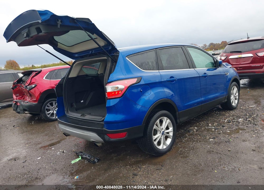 2017 FORD ESCAPE SE VIN: 1FMCU0GD0HUE06015