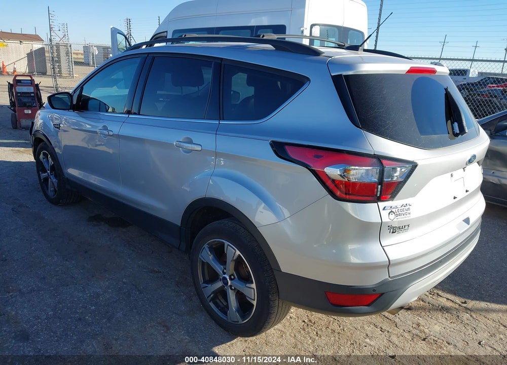 2017 FORD ESCAPE SE VIN: 1FMCU0GD0HUD48603