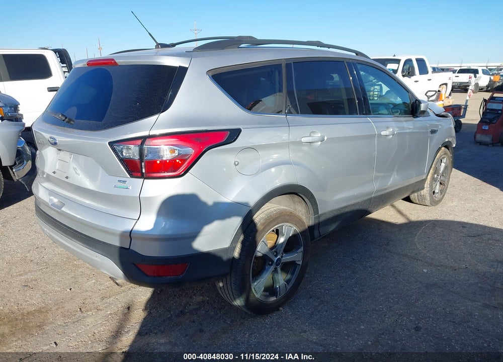 2017 FORD ESCAPE SE VIN: 1FMCU0GD0HUD48603