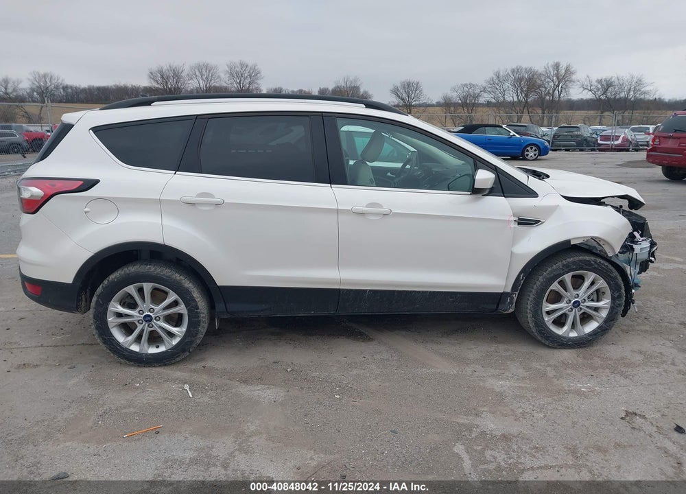 2018 FORD ESCAPE SEL VIN: 1FMCU9HD2JUB43115