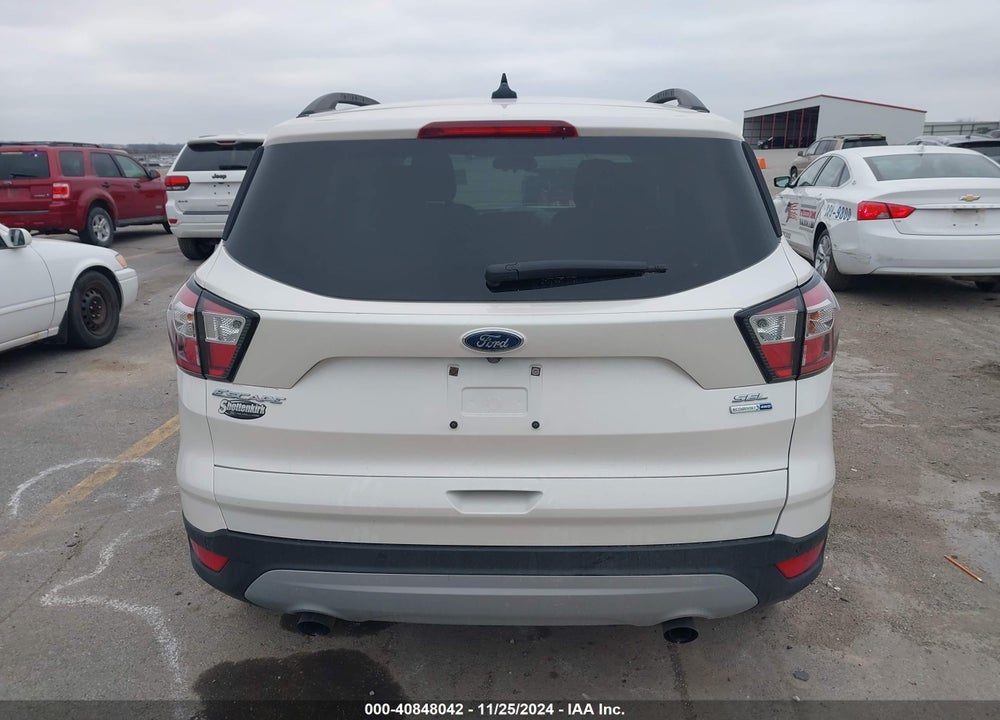 2018 FORD ESCAPE SEL VIN: 1FMCU9HD2JUB43115