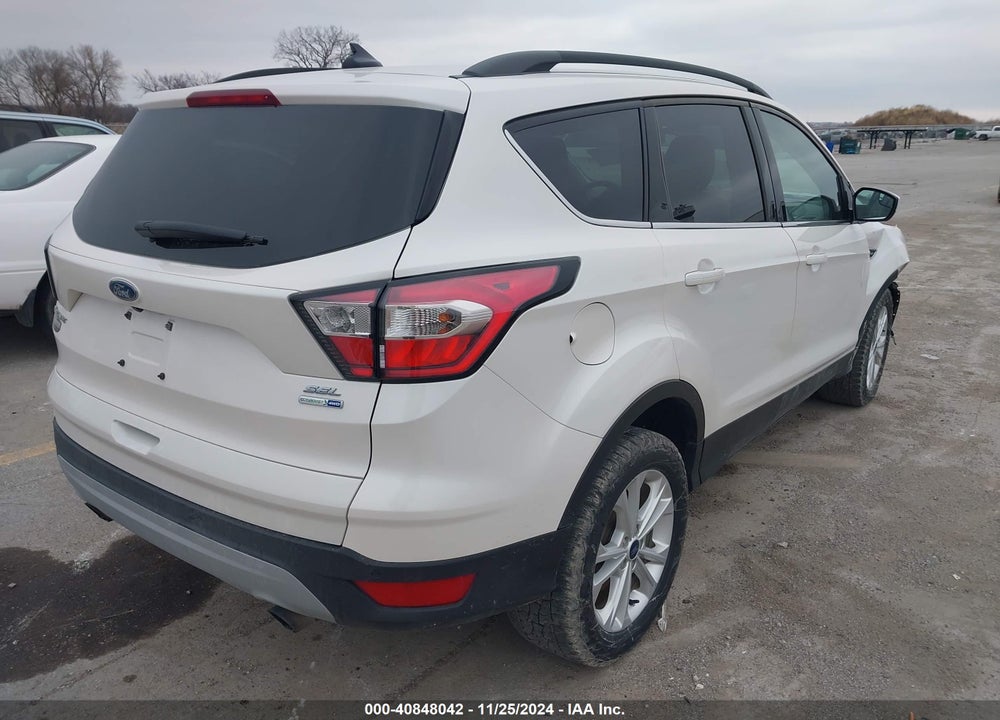 2018 FORD ESCAPE SEL VIN: 1FMCU9HD2JUB43115