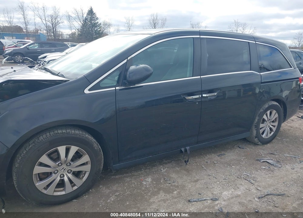 2016 HONDA ODYSSEY SE VIN: 5FNRL5H31GB106432