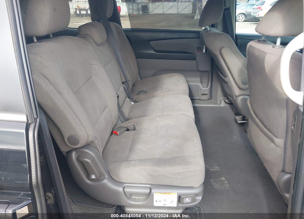 2016 HONDA ODYSSEY SE VIN: 5FNRL5H31GB106432