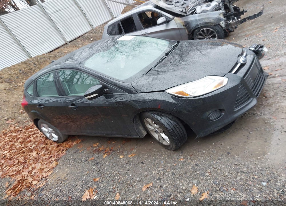 2014 FORD FOCUS SE VIN: 1FADP3K2XEL103080