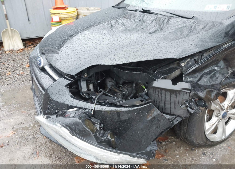 2014 FORD FOCUS SE VIN: 1FADP3K2XEL103080