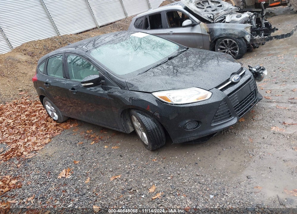 2014 FORD FOCUS SE VIN: 1FADP3K2XEL103080