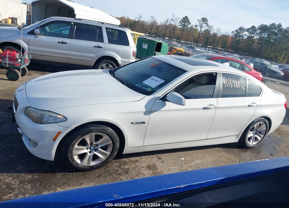 2011 BMW 528I VIN: WBAFR1C59BC746619