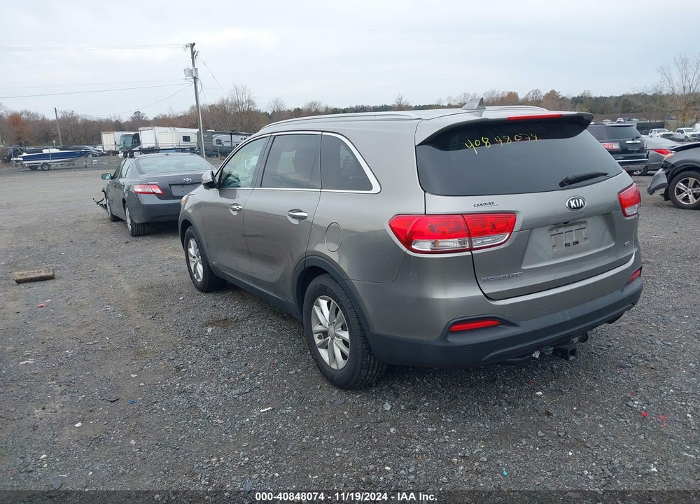 2016 KIA SORENTO 2.4L LX VIN: 5XYPGDA34GG181408