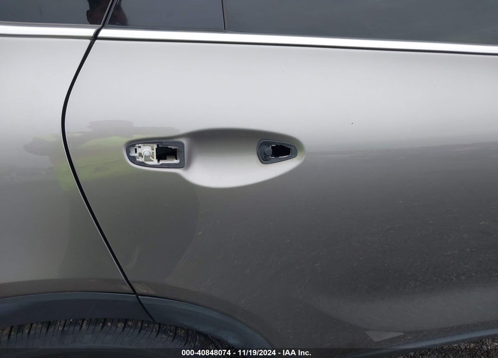 2016 KIA SORENTO 2.4L LX VIN: 5XYPGDA34GG181408