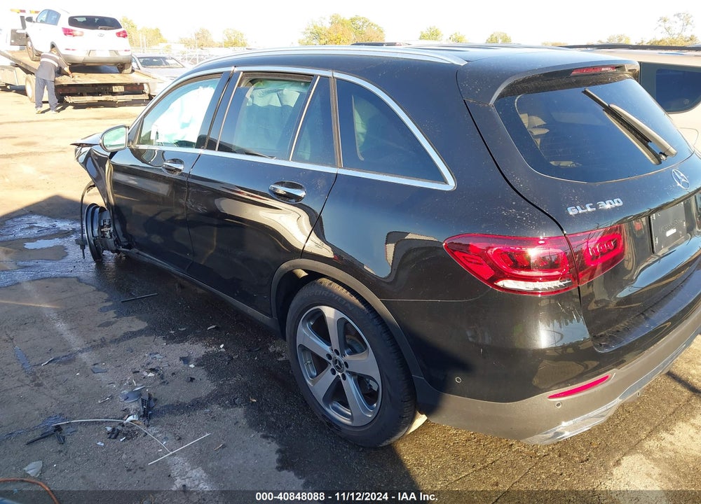 2022 MERCEDES-BENZ GLC 300 4MATIC SUV VIN: W1N0G8EB0NV392016