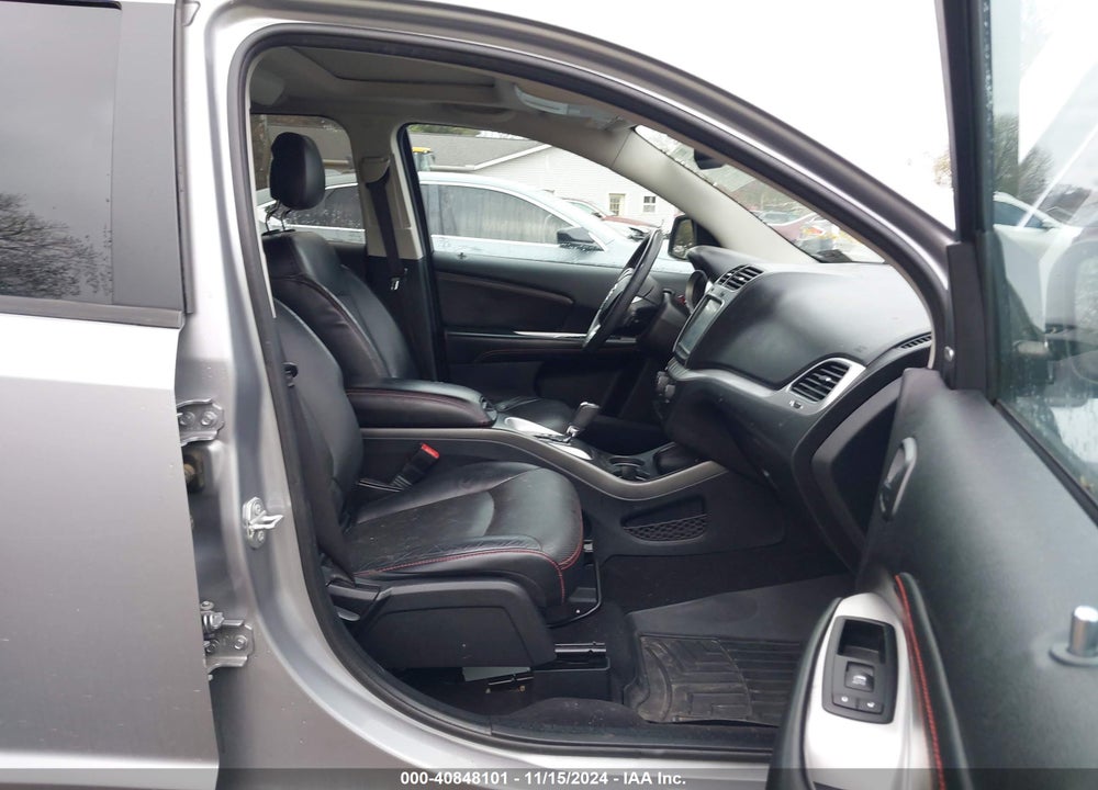 2015 DODGE JOURNEY R/T VIN: 3C4PDDEG9FT677611