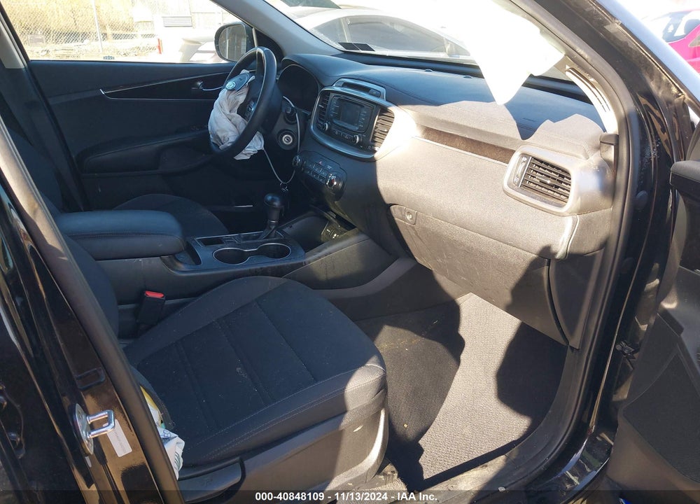 2018 KIA SORENTO 2.4L L VIN: 5XYPG4A39JG423505