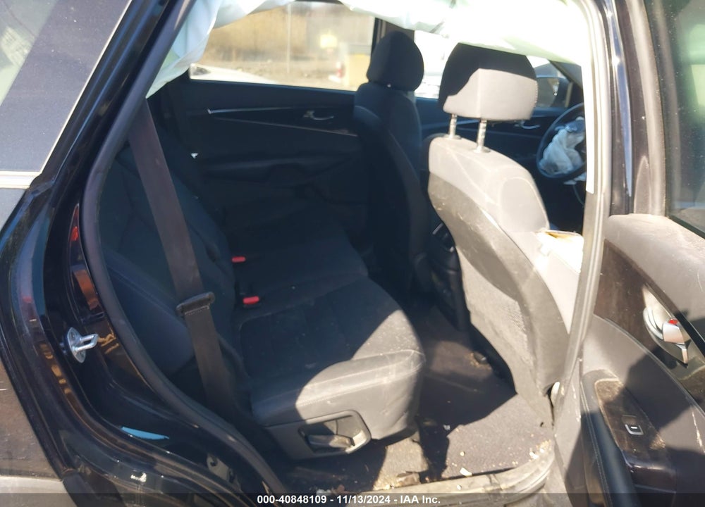 2018 KIA SORENTO 2.4L L VIN: 5XYPG4A39JG423505