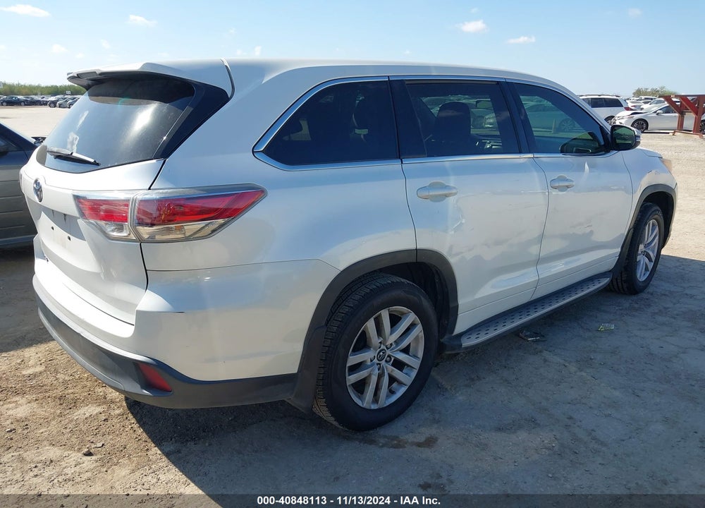 2016 TOYOTA HIGHLANDER LE V6 VIN: 5TDZKRFH2GS177062