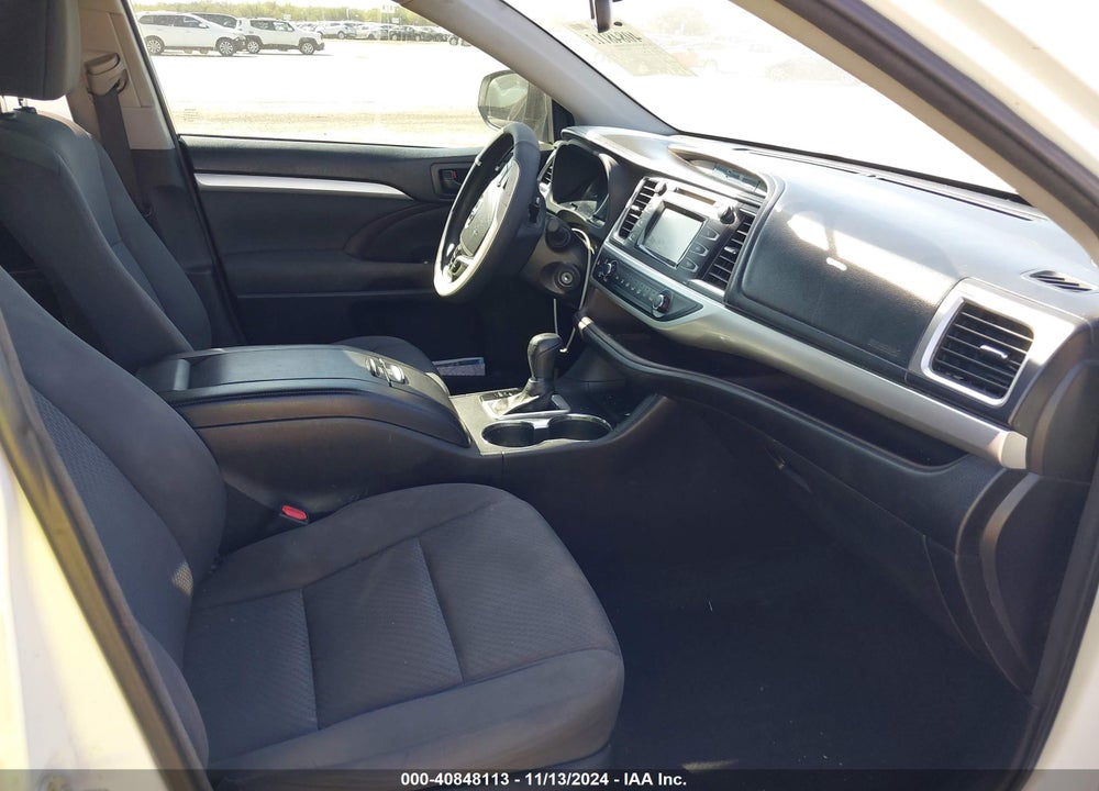 2016 TOYOTA HIGHLANDER LE V6 VIN: 5TDZKRFH2GS177062