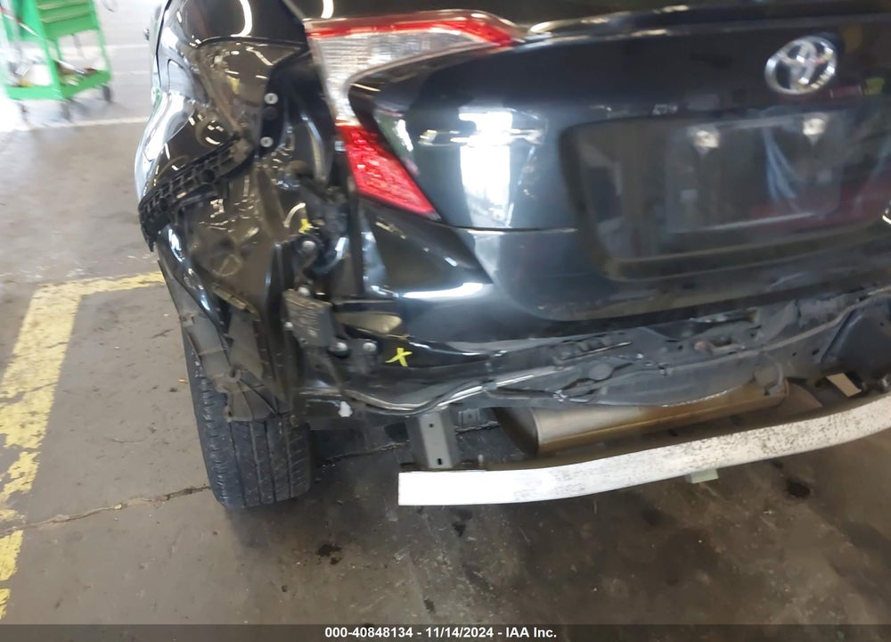 2021 TOYOTA C-HR XLE VIN: JTNKHMBX3M1107168