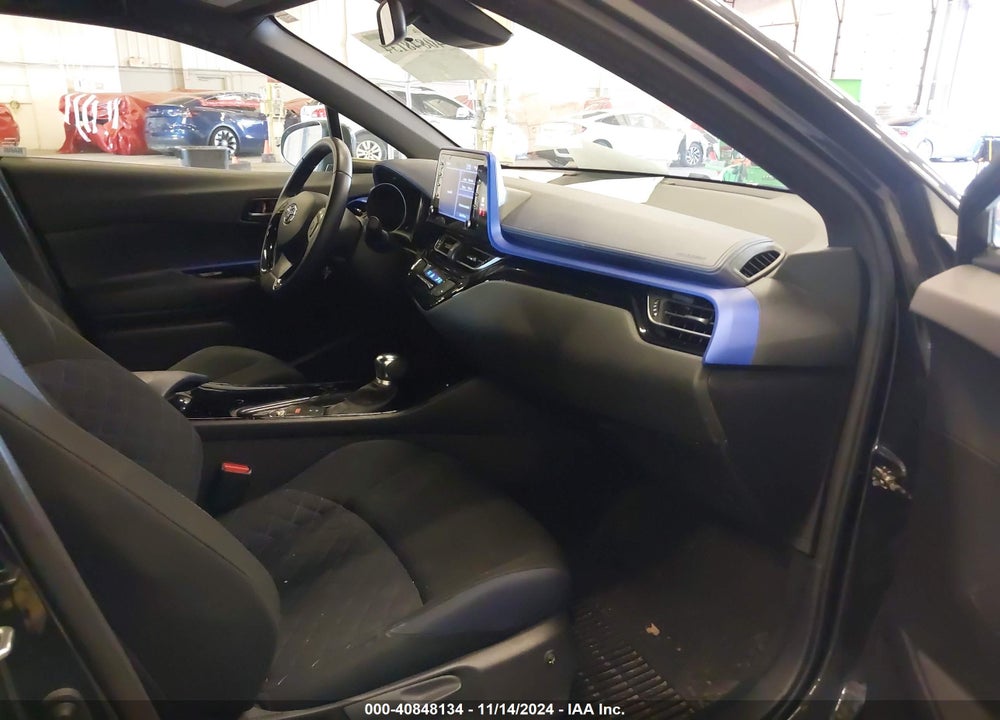 2021 TOYOTA C-HR XLE VIN: JTNKHMBX3M1107168