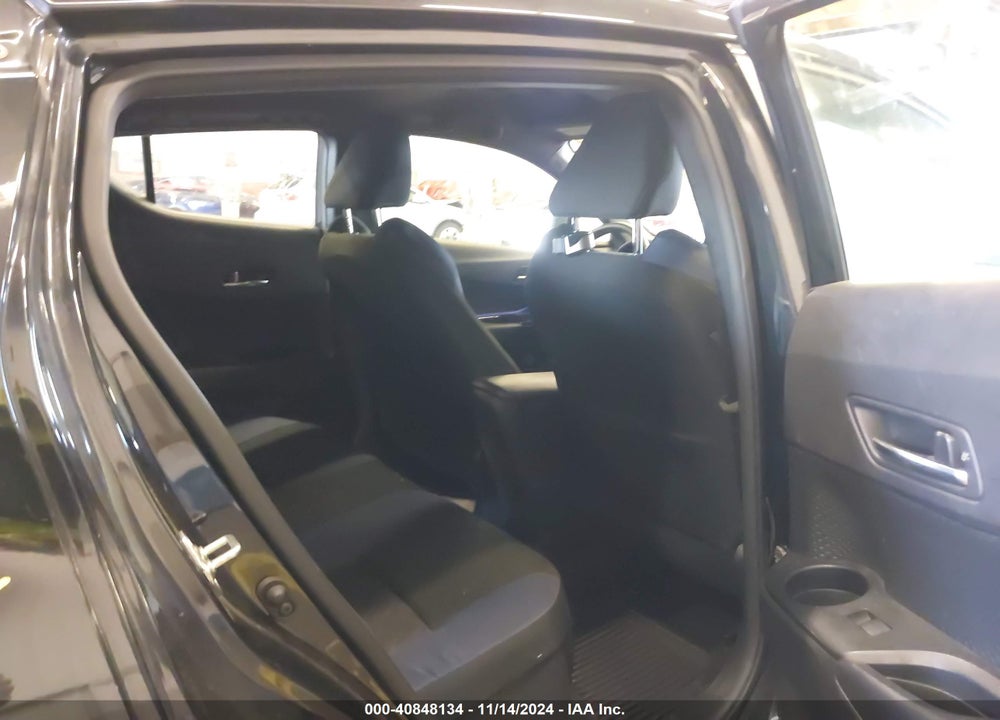 2021 TOYOTA C-HR XLE VIN: JTNKHMBX3M1107168