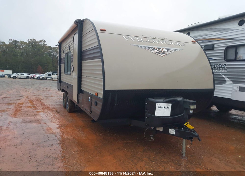 2019 FOREST RIVER WILDWOOD VIN: 4X4TWDU28K7363875