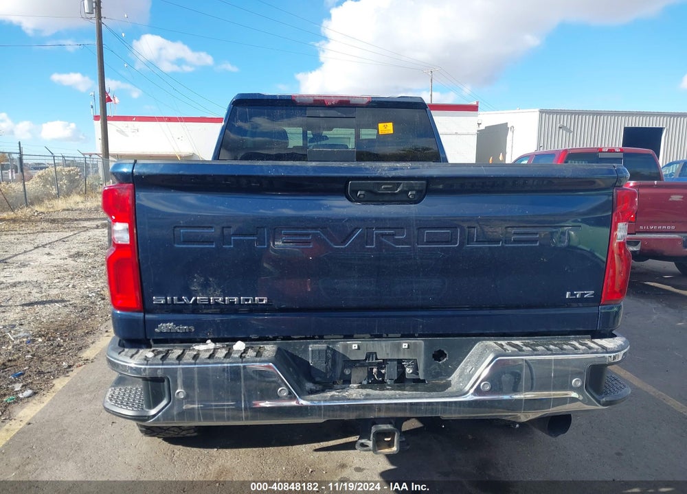 2020 CHEVROLET SILVERADO 3500HD 4WD  STANDARD BED LTZ VIN: 1GC4YUEY5LF148727