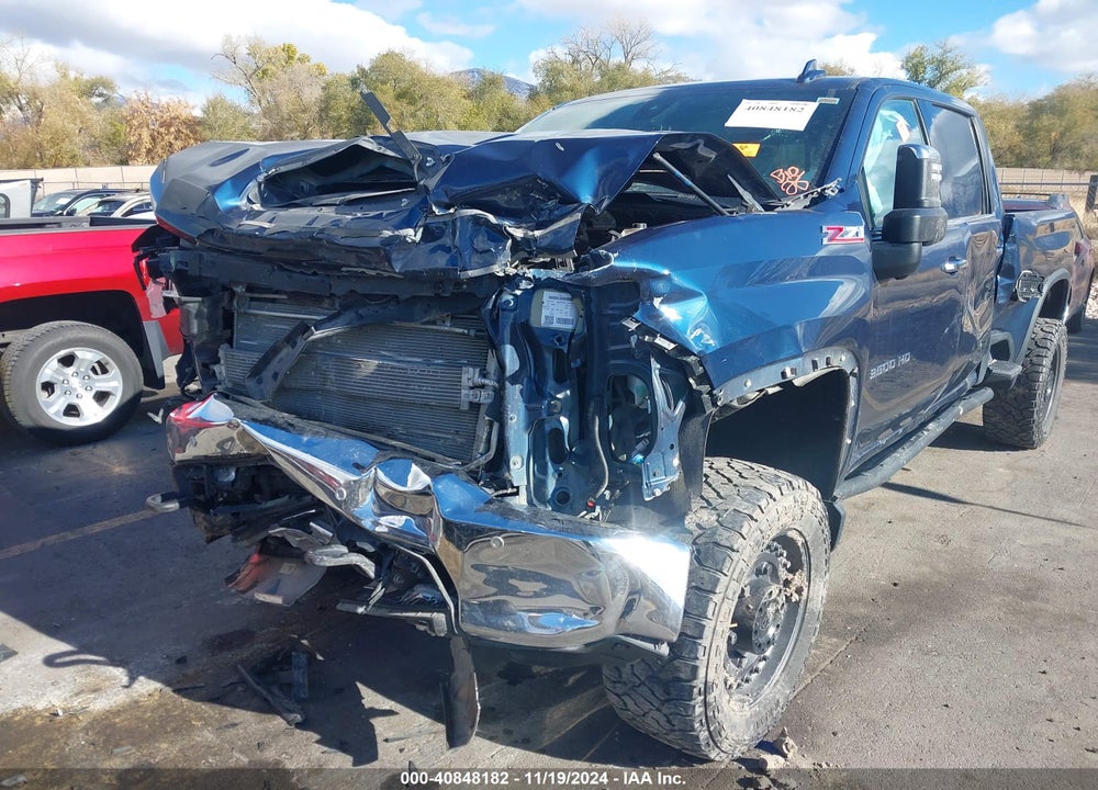 2020 CHEVROLET SILVERADO 3500HD 4WD  STANDARD BED LTZ VIN: 1GC4YUEY5LF148727
