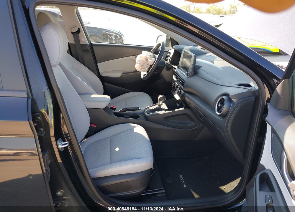 2022 HYUNDAI KONA SEL VIN: KM8K32AB8NU768980