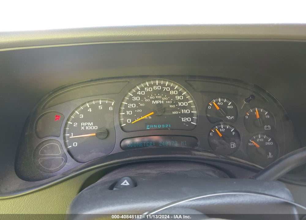 2005 CHEVROLET TAHOE LT VIN: 1GNEC13T95R210583